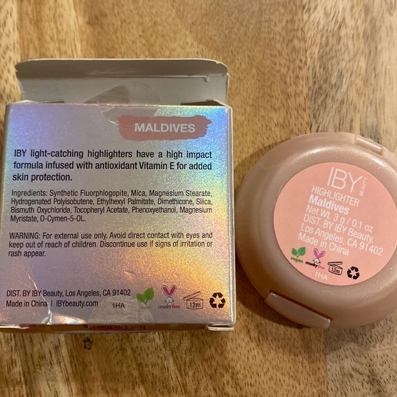 IBY BEAUTY | Maldives Highlighter - Picture 2 of 2